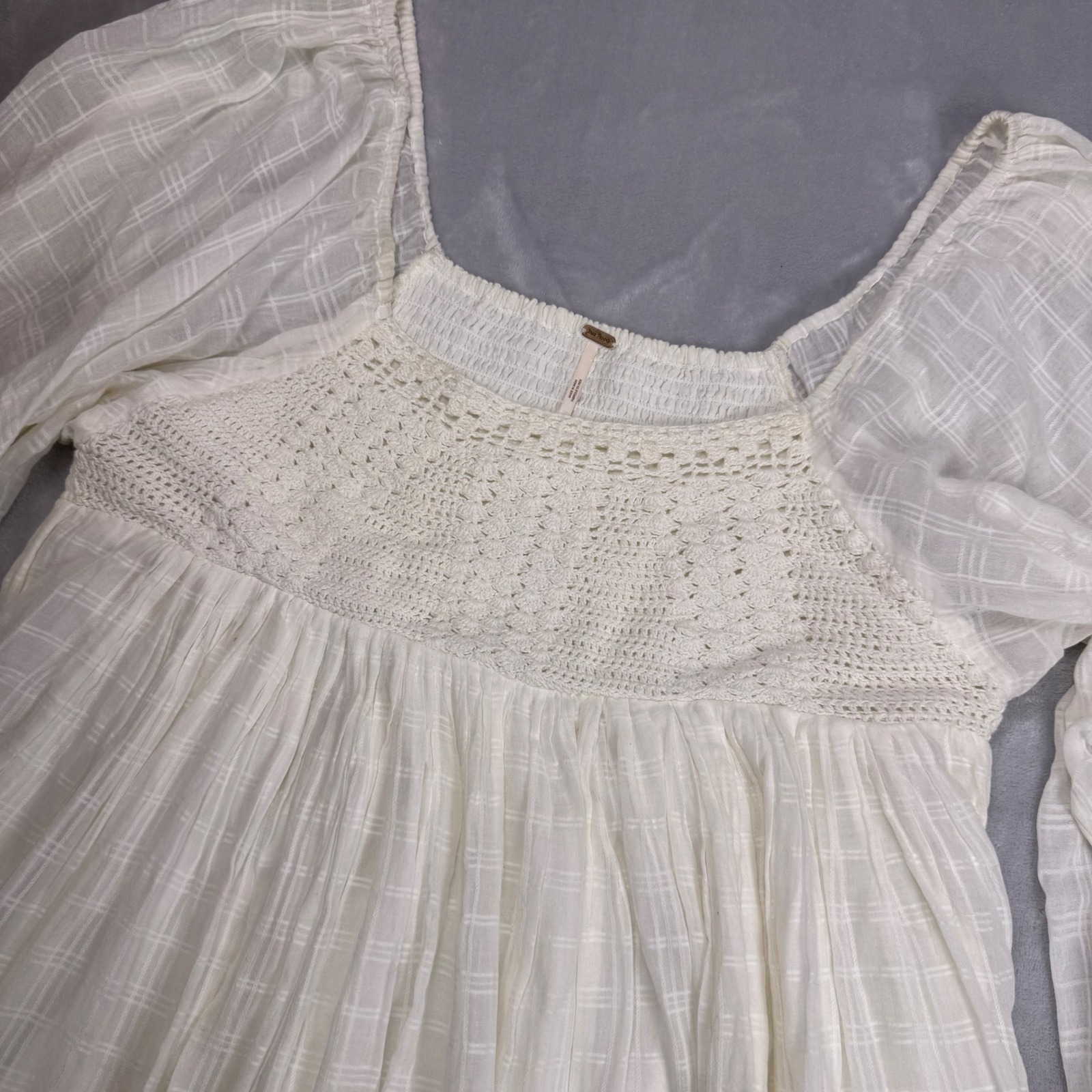 Free People Ari Smocked Crochet Lace Balloon Sleeve Boho Mini Dress Large Cream